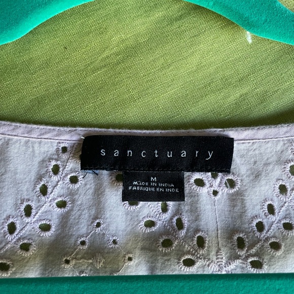 Sanctuary Clothing Modern Button Front Top. Size M. Like New. - Picture 4 of 4